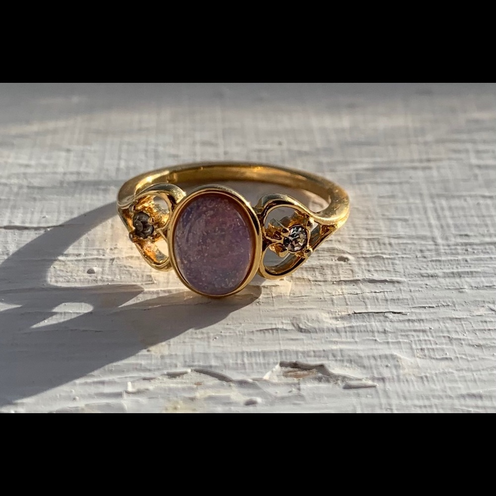 Avon Ring - Vintage Size 6